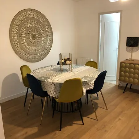Сasa de vacaciones Charmante Maison Coeur De La Gare Des Deauville